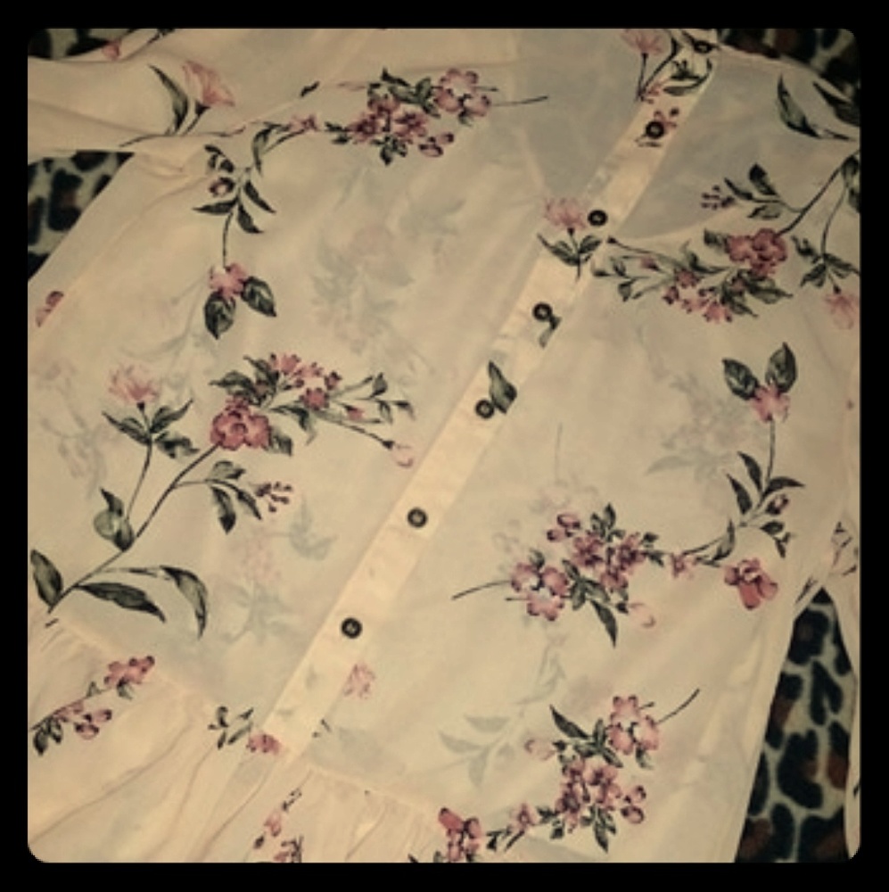 Women's dress shirt